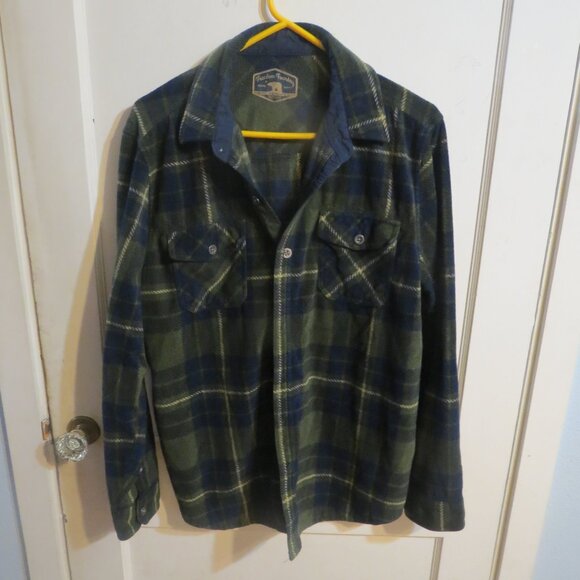 Freedom Foundry Other - Freedom Foundry button up shirt Men's size LG Green plaid flannel